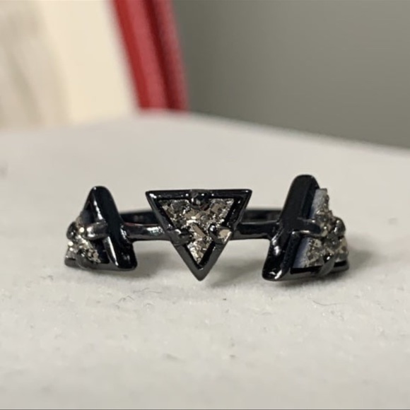 Charmed Aroma Sterling Silver Black Triangle Druzy Ring - Size 8 - Picture 11 of 12